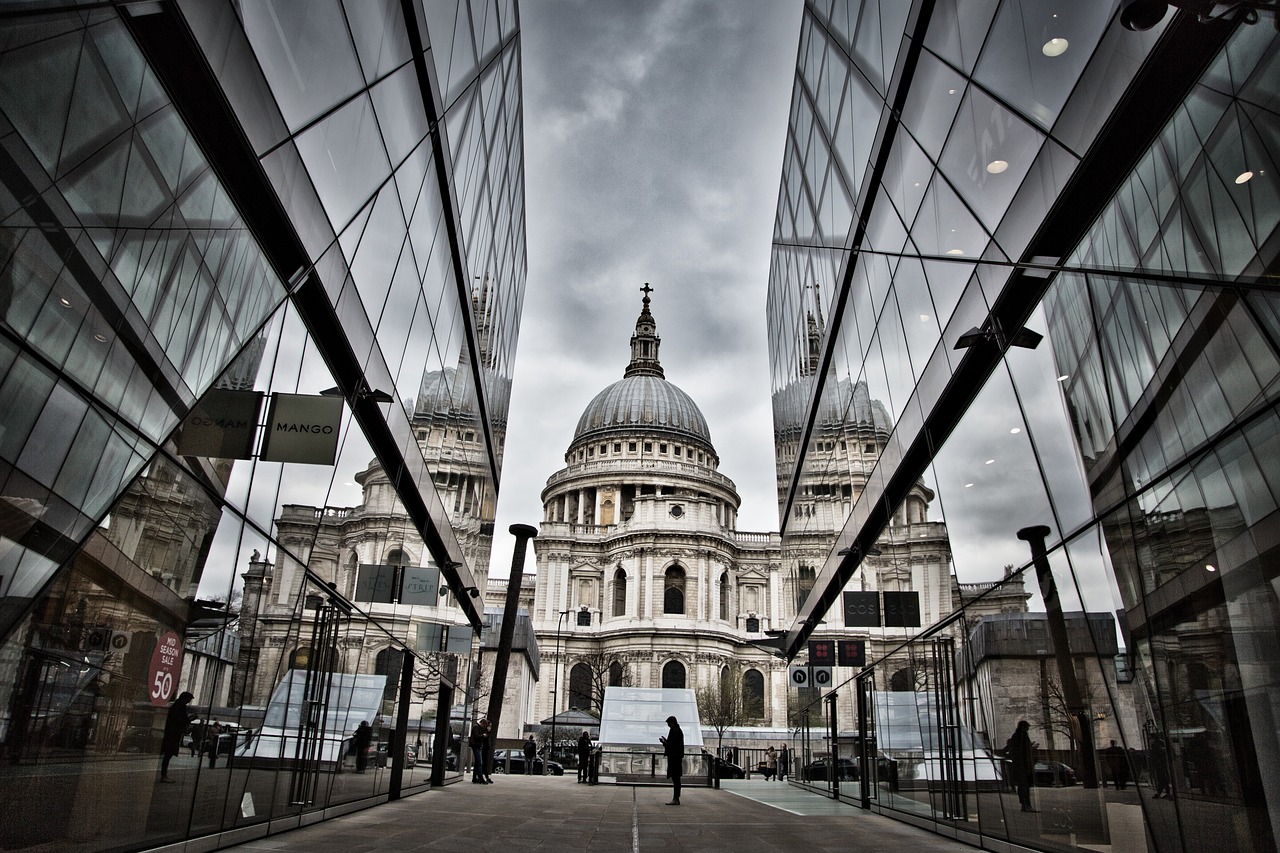 英国最新现状概览，揭示英伦风情与时代变迁